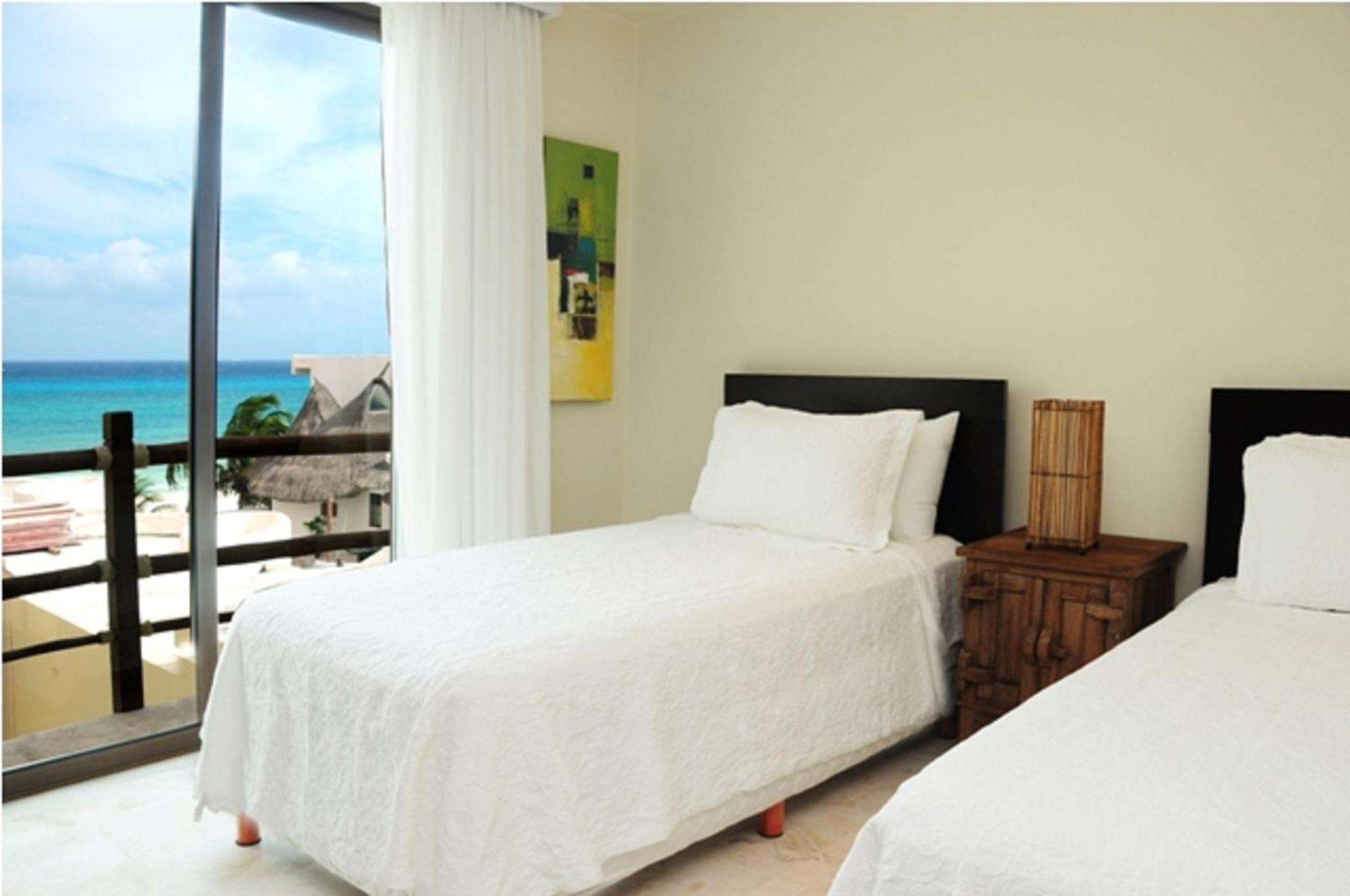 El Taj Oceanfront And Beachside Condo Hotel Playa del Carmen Ruang foto